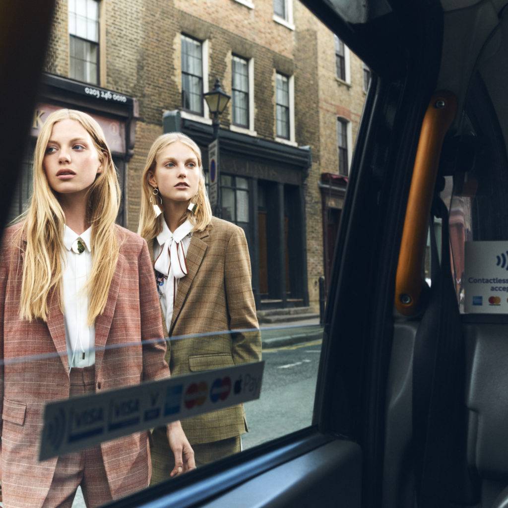 Creative Direction & Storytelling - shot by Matteo Montanari - Models Tes Linnenkoper & Kirin Dejonckheere 