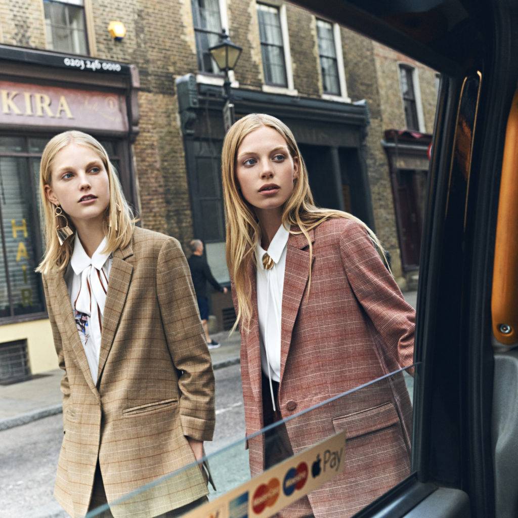 Creative Direction & Storytelling - shot by Matteo Montanari - Models Tes Linnenkoper & Kirin Dejonckheere 