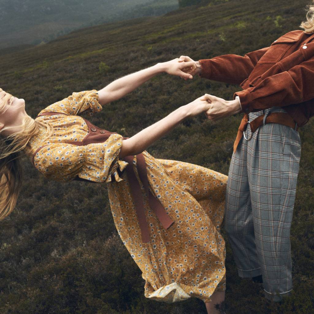 Creative Direction & Storytelling - shot by Matteo Montanari - Models Tes Linnenkoper & Kirin Dejonckheere 